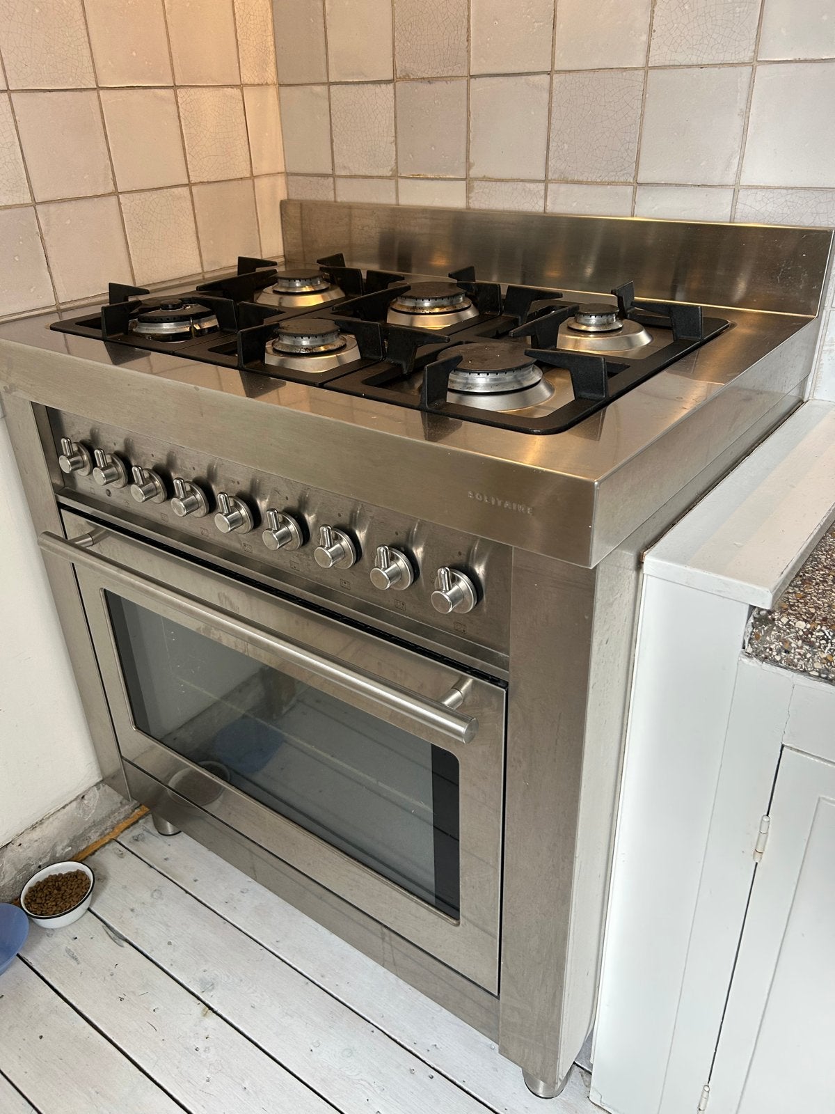 Bosch Solitaire gasfornuis met oven - 6 pitten, Witgoed en Apparatuur, Fornuizen, Ophalen, Gebruikt, Hete lucht, 60 cm of meer