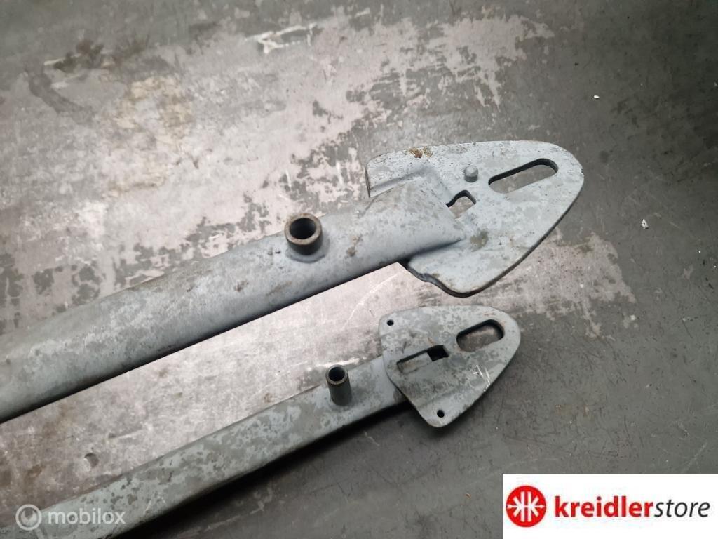 Kreidler eitank achterbrug netjes recht, Fietsen en Brommers, Brommeronderdelen | Kreidler, Gebruikt, Ophalen of Verzenden