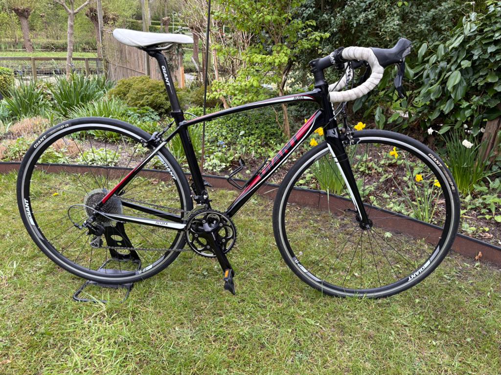 Giant Avail Liv, Ophalen, Gebruikt, Aluminium, 49 tot 53 cm