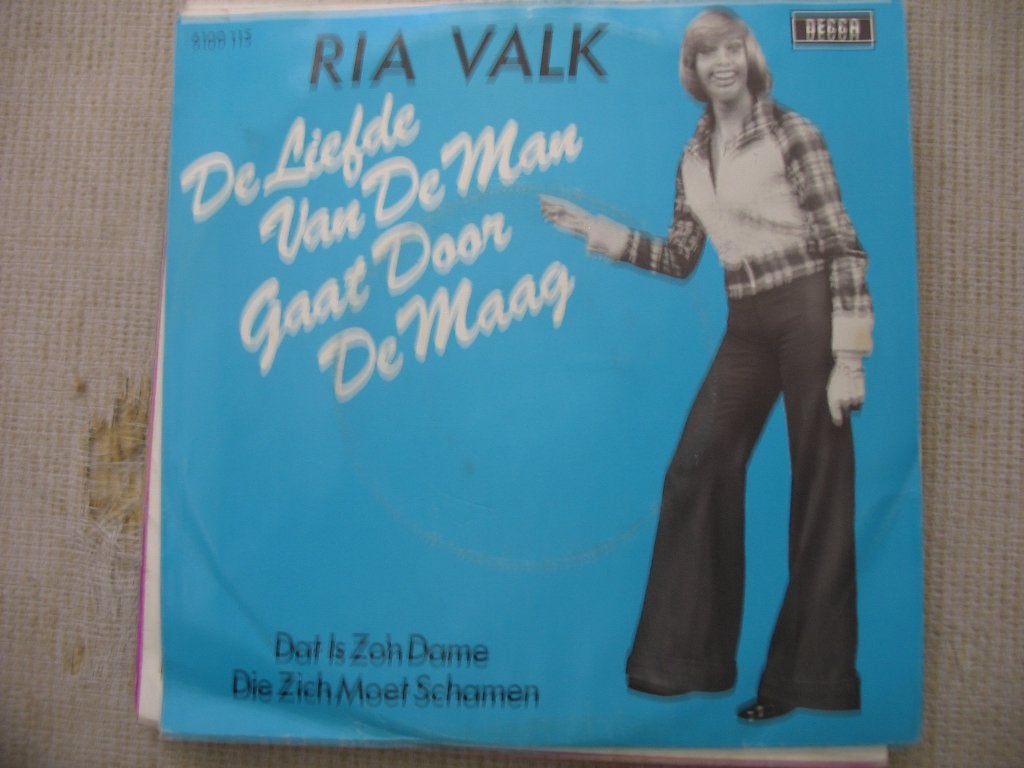 Single Sale; Ria Valk-De liefde van de man gaat door de maag, Ophalen of Verzenden, Gebruikt, 7 inch, Nederlandstalig