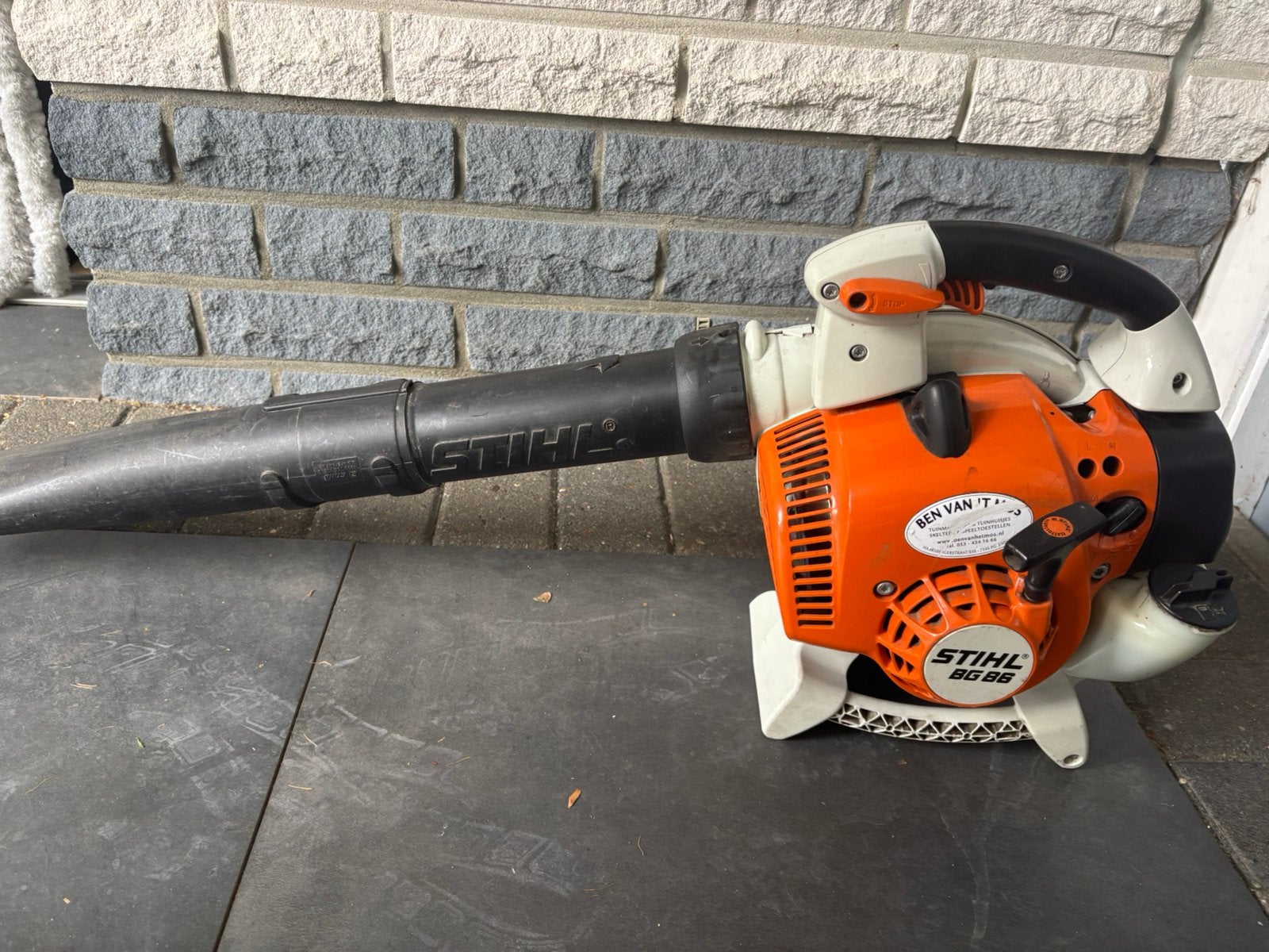 STIHL BG 86 Benzine Bladblazer – Goed Werkend, Ophalen, Zo goed als nieuw, Benzine, Handgedragen
