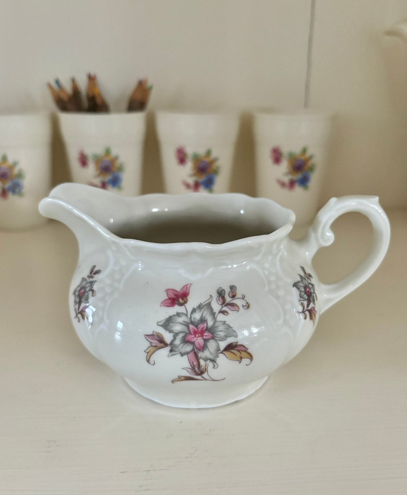 Mosa melkkannetje grijze bloem barok, Ophalen of Verzenden