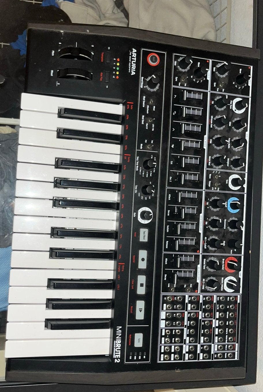 Arturia minibrute, Muziek en Instrumenten, Synthesizers, Ophalen of Verzenden, Zo goed als nieuw, Overige aantallen, Overige merken