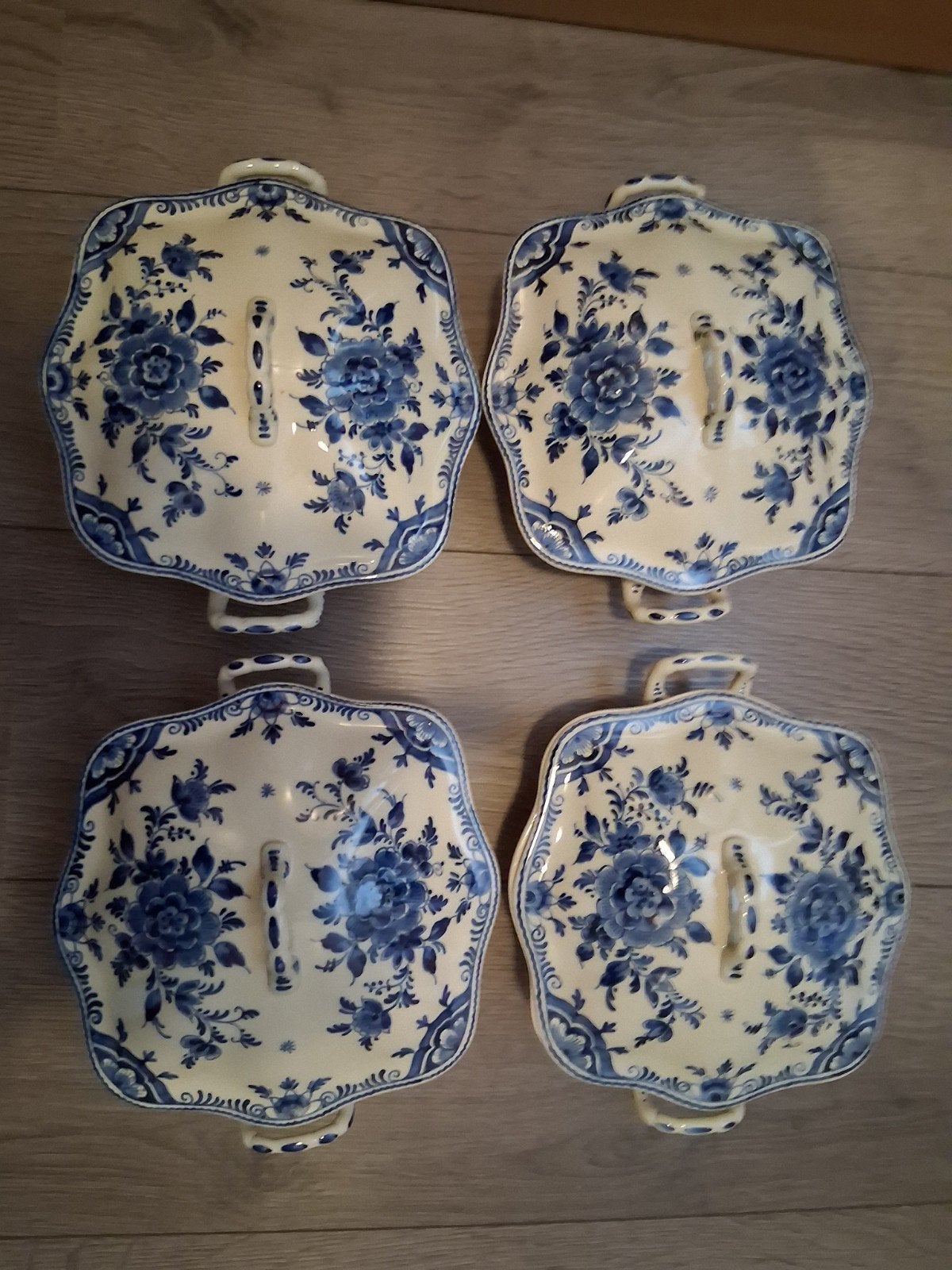 DELFTS BLAUWE, Ophalen