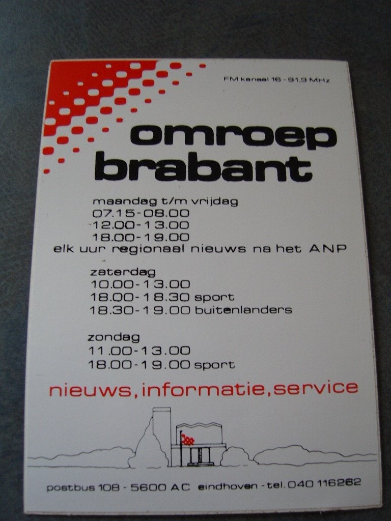 sticker omroep brabant FM kanaal 16 - 91.9 MHz ehv, Ophalen, Zo goed als nieuw