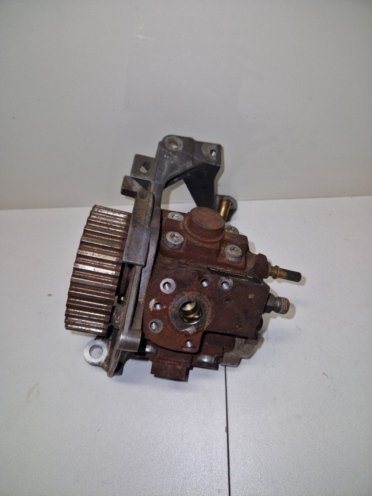 Bosch hogedrukpomp 0445010102 9656300380 1.6 HDi TDCi, Bosch, Gebruikt, Robert Bosch GmbH, Robert-Bosch-Platz 1, 70839 Gerlingen-Schillerhöhe, Duitsland