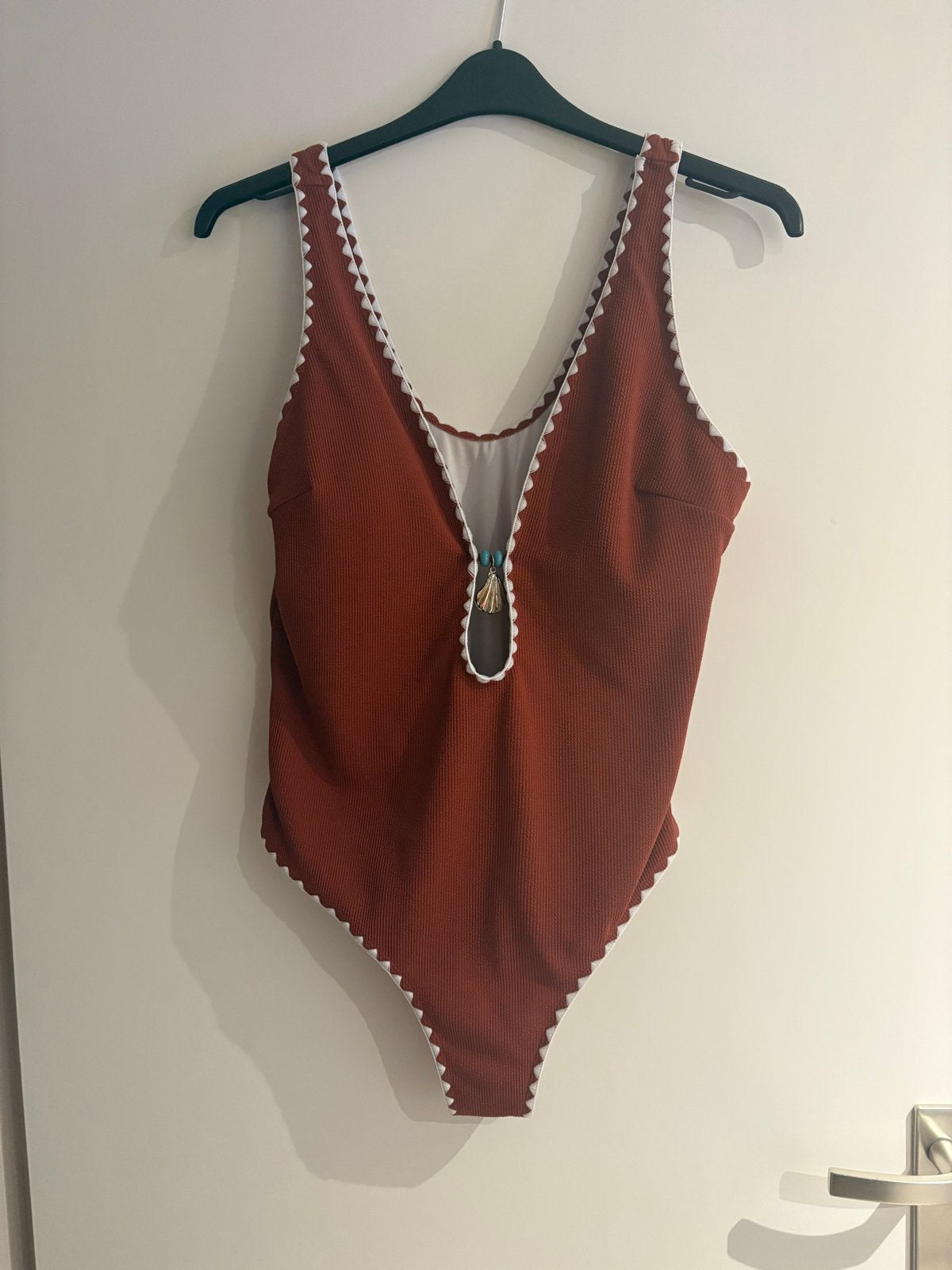 Shein badpak 1XL met schelpdetail, Kleding | Dames, Ophalen of Verzenden, Zo goed als nieuw, Bruin, Badpak