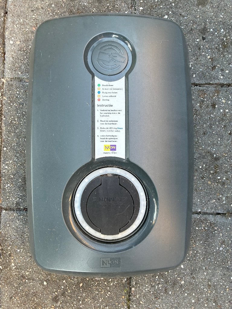 EVbox laadpaal 1 fase met wandbevestiging., Ophalen, Gebruikt, Laadpaal