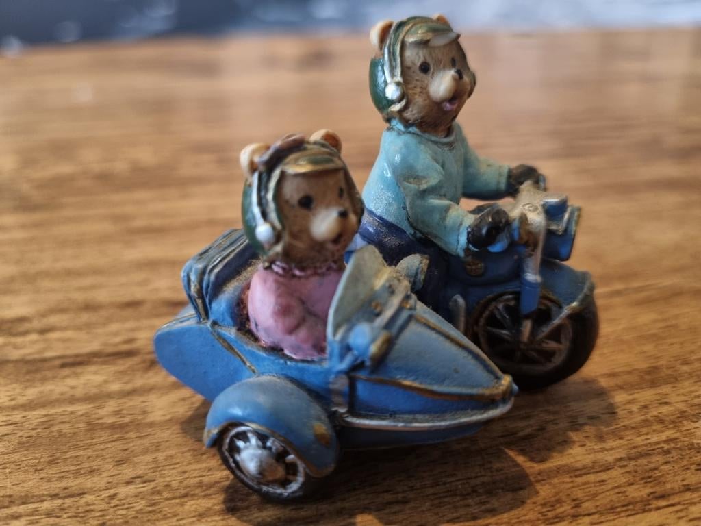 Beeldje: Beren op motor met zijspan, Ophalen of Verzenden, Zo goed als nieuw
