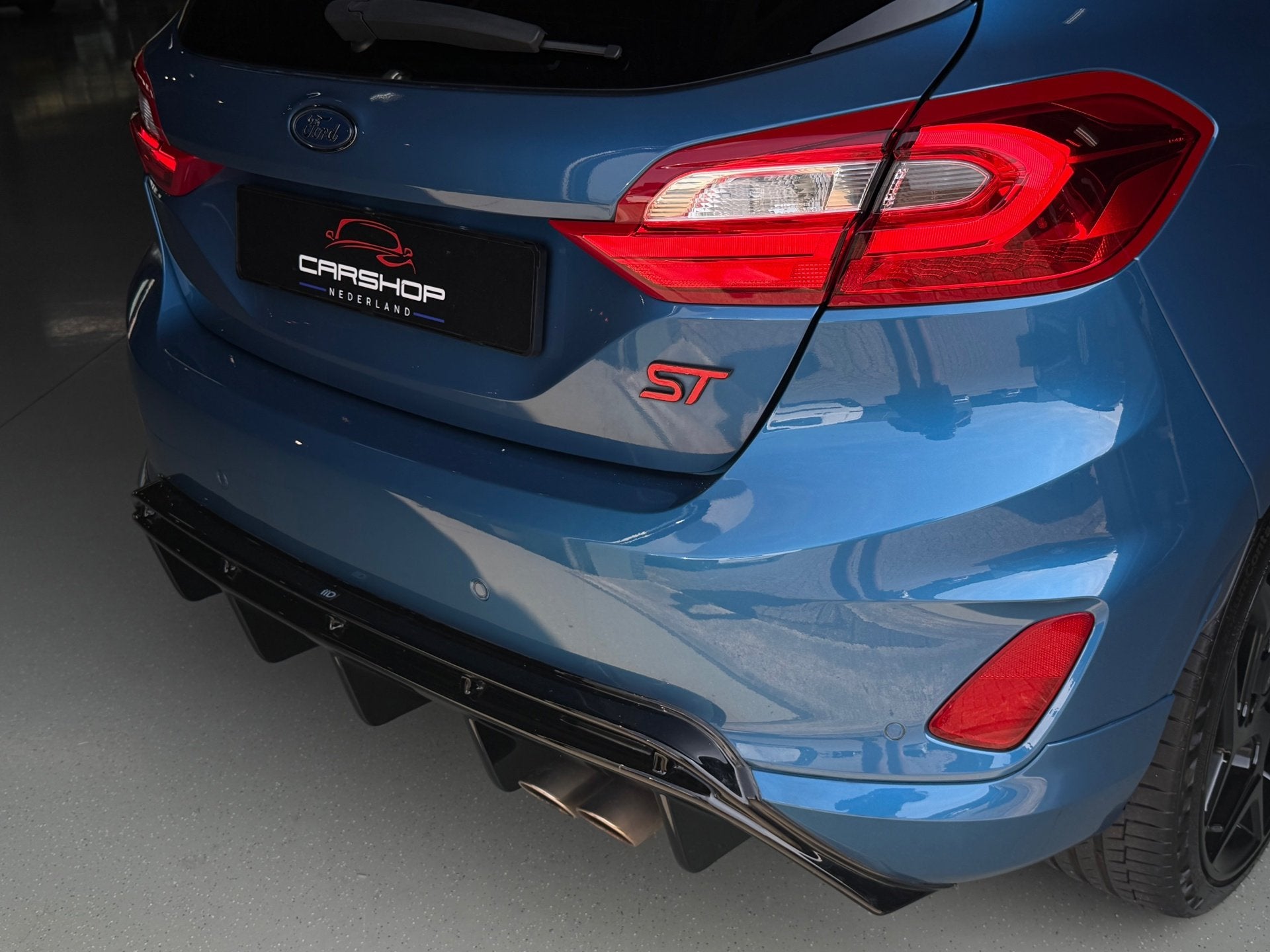 Ford Fiesta 1.5 EcoBoost ST-3 200PK PERFORMANCE! PANO/MAXTON, Auto's, Ford, Voorwielaandrijving, Stof, Gebruikt, Zwart