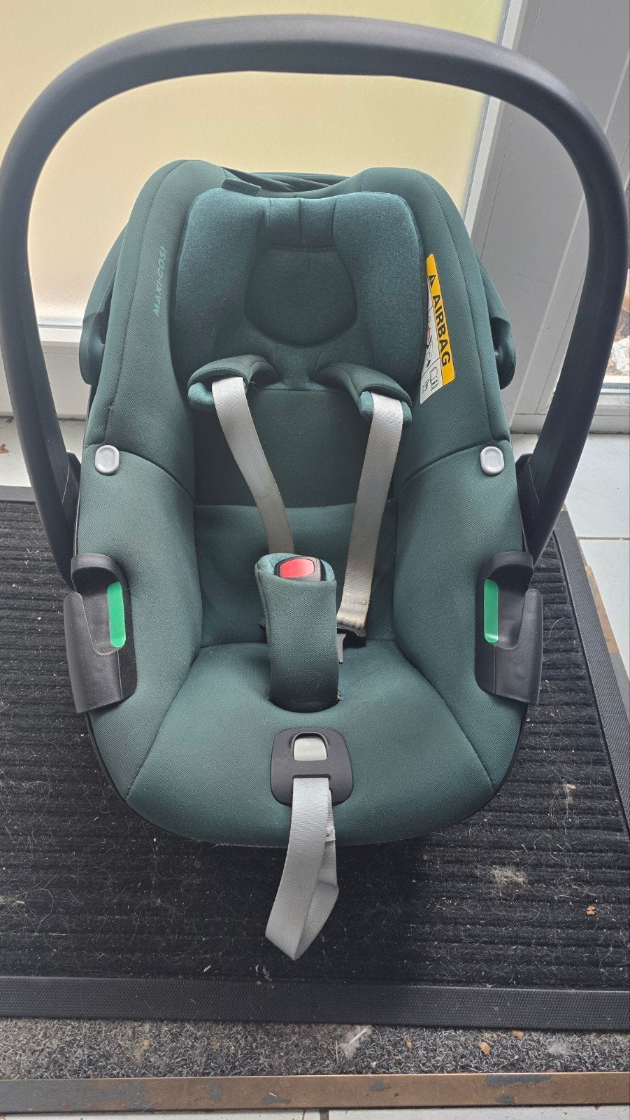 Maxi-Cosi Pebbles 360 autostoel - Groen - Zo goed als nieuw, Ophalen, Autogordel of Isofix, Zo goed als nieuw, 0 t/m 13 kg