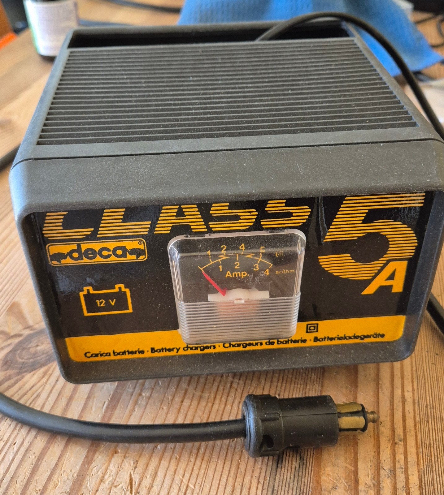 Deca CLASS 5A Acculader 12V, Ophalen, Gebruikt, Universele onderdelen
