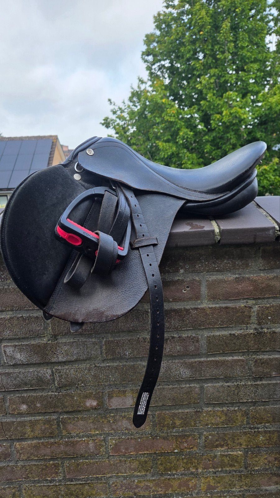 15 inch pony spezial zadel, Dieren en Toebehoren, Paarden en Pony's | Zadels, Ophalen, XS (15.5 inch of kleiner), Gebruikt, Wijd