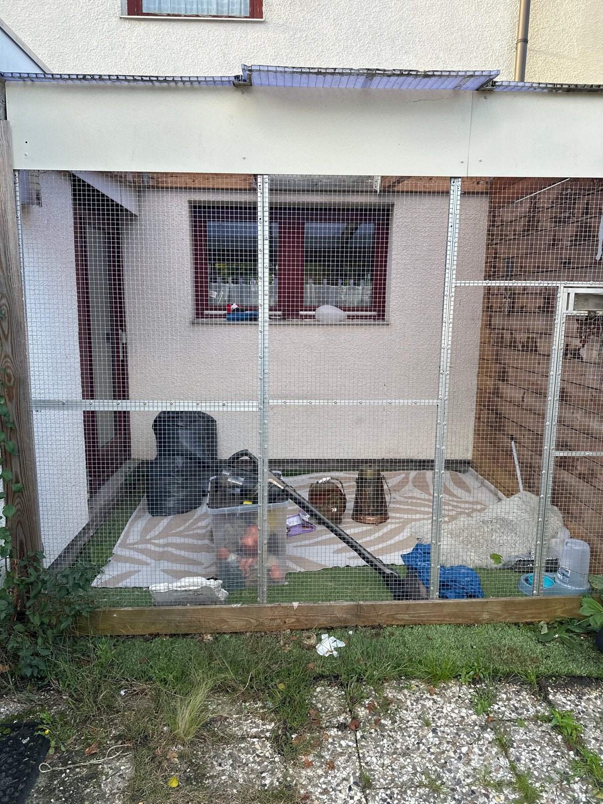 Kattenren metaal. En hout, Kater
