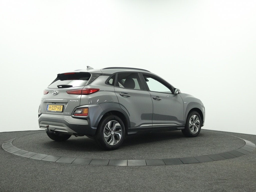 Foto 2 van Hyundai KONA Hyundai Kona 1.6 GDI HEV Fashion | Trekhaak | H