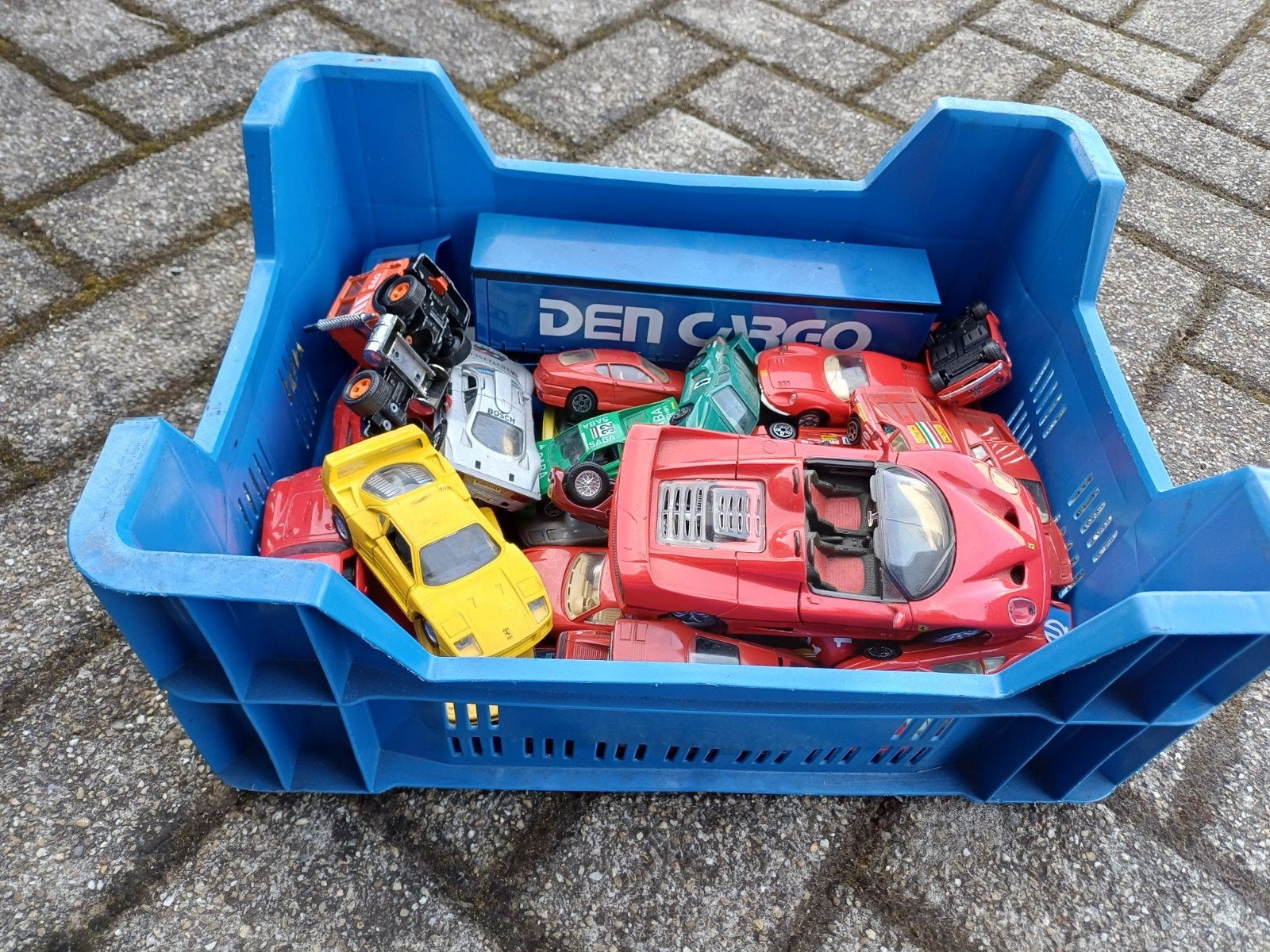 Kratje speelgoed autootjes, Kinderen en Baby's, Speelgoed | Speelgoedvoertuigen, Ophalen of Verzenden, Gebruikt