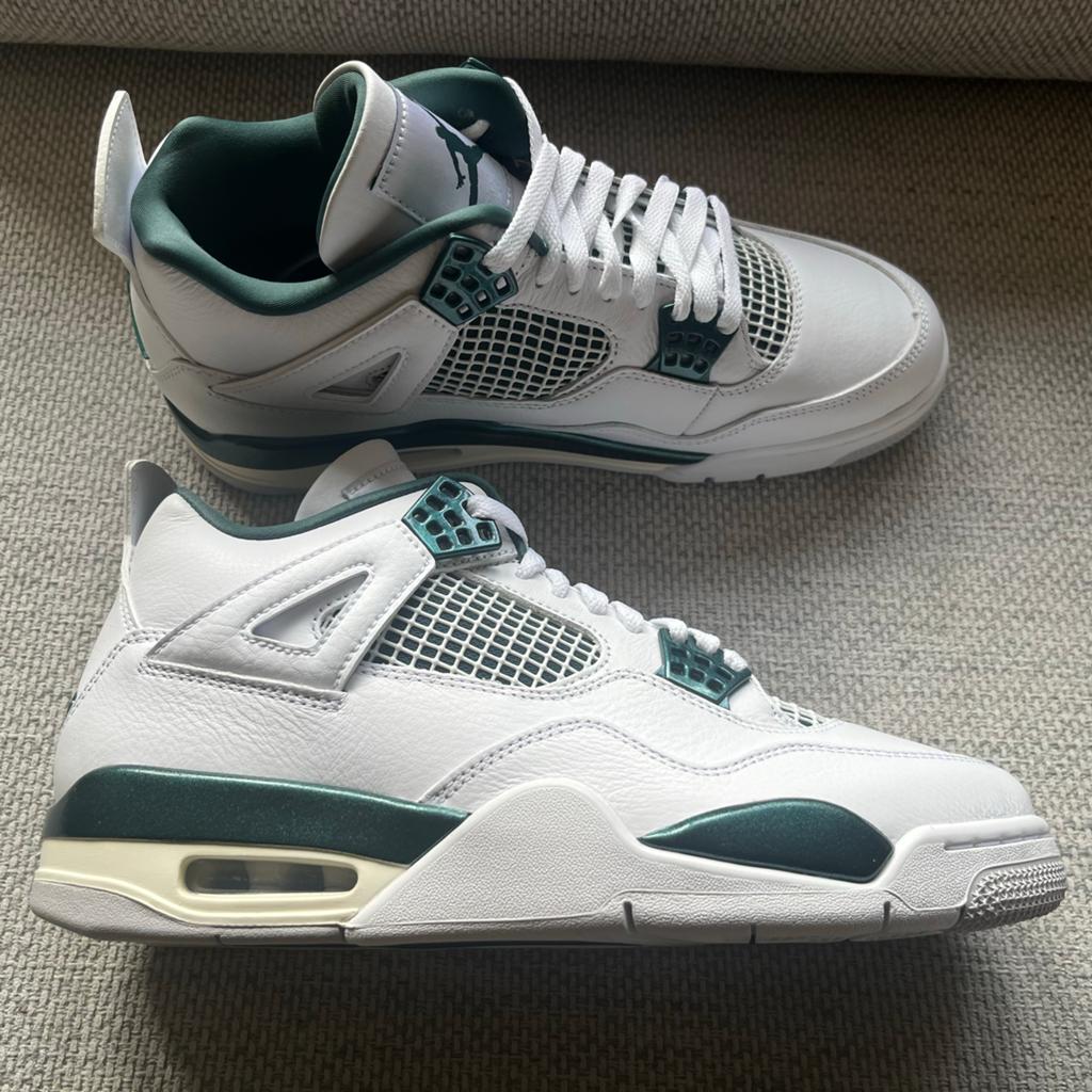 Jordan 4 Retro Oxidized Green - Maat 42.5 - Nieuw in doos, Kleding | Heren, Schoenen, Ophalen of Verzenden, Nieuw, Overige kleuren