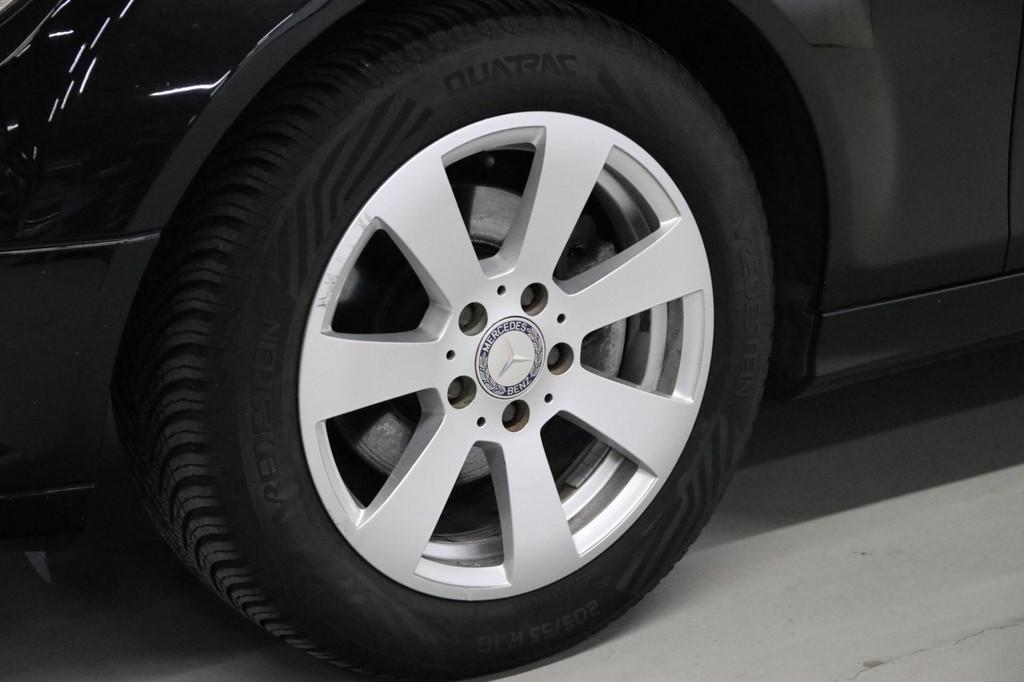 Mercedes-Benz C-klasse Estate 180 K BlueEFFICIENCY Business, Gebruikt, Zwart, Zwart, Handgeschakeld