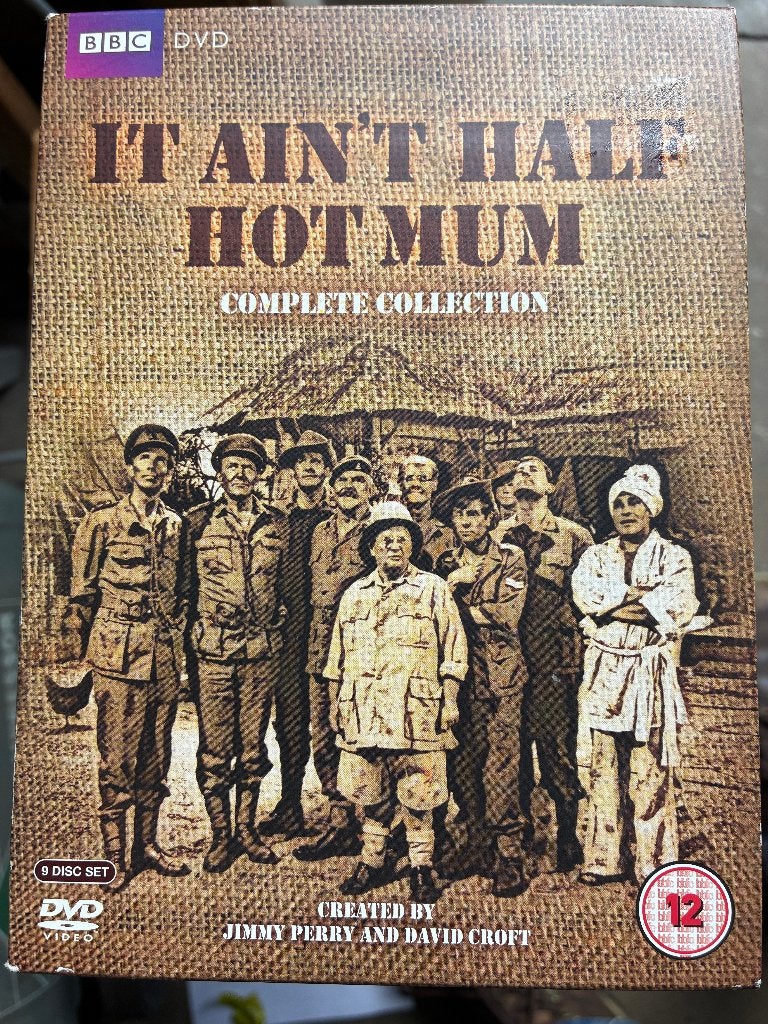 It Ain't Half Hot Mum, Complete Serie # 1-8 (1974-81) 9-DVD, Engels, Nederlands, Ophalen of Verzenden, Zo goed als nieuw