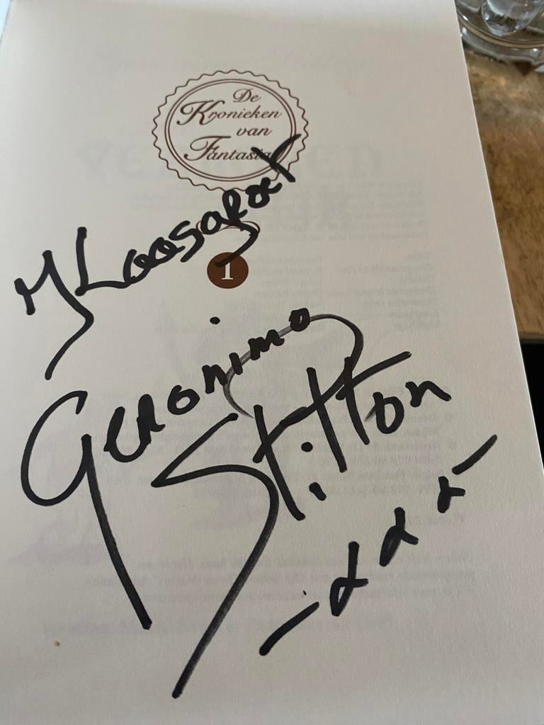 Boek met handtekening geronimo stilton, Ophalen of Verzenden, Zo goed als nieuw