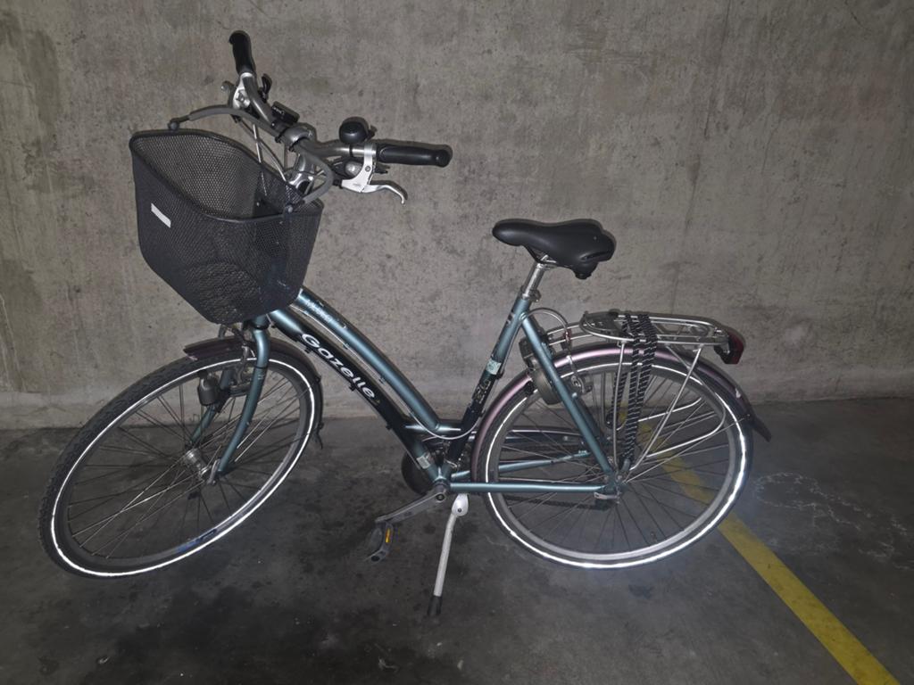 Fiets zo goed als nieuw, Fietsen en Brommers, Fietsen | Dames | Damesfietsen, Ophalen of Verzenden, Zo goed als nieuw, Overige merken