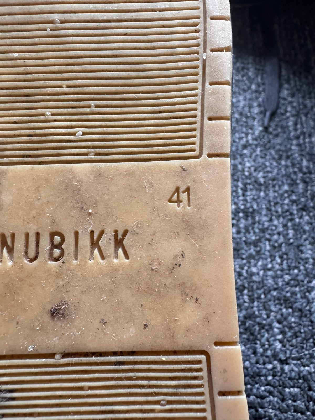 NUBIKK en OFF THE PITCH sneakers maat 41, Overige kleuren, Ophalen of Verzenden, Sneakers of Gympen, Zo goed als nieuw