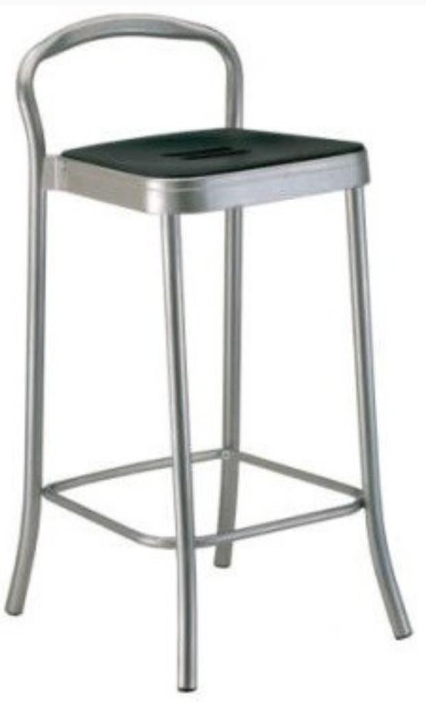 Gave Vico Magistretti design Kartell Mauna Kea barkruk, Huis en Inrichting, Barkrukken, Ophalen, Gebruikt, Met voetsteun, 60 tot 90 cm