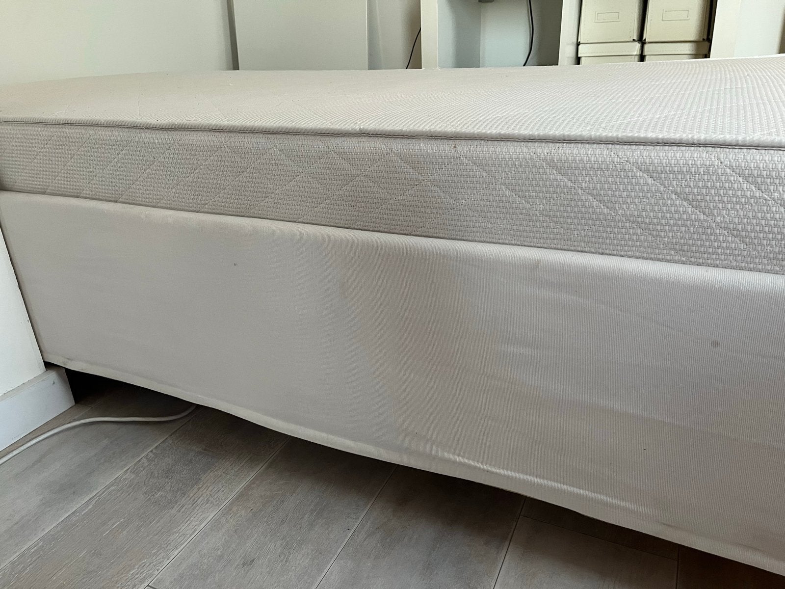 IKEA Ledikant met opbergruimte en pocketveringmatras, Ophalen, Gebruikt, 90 cm, Eenpersoons
