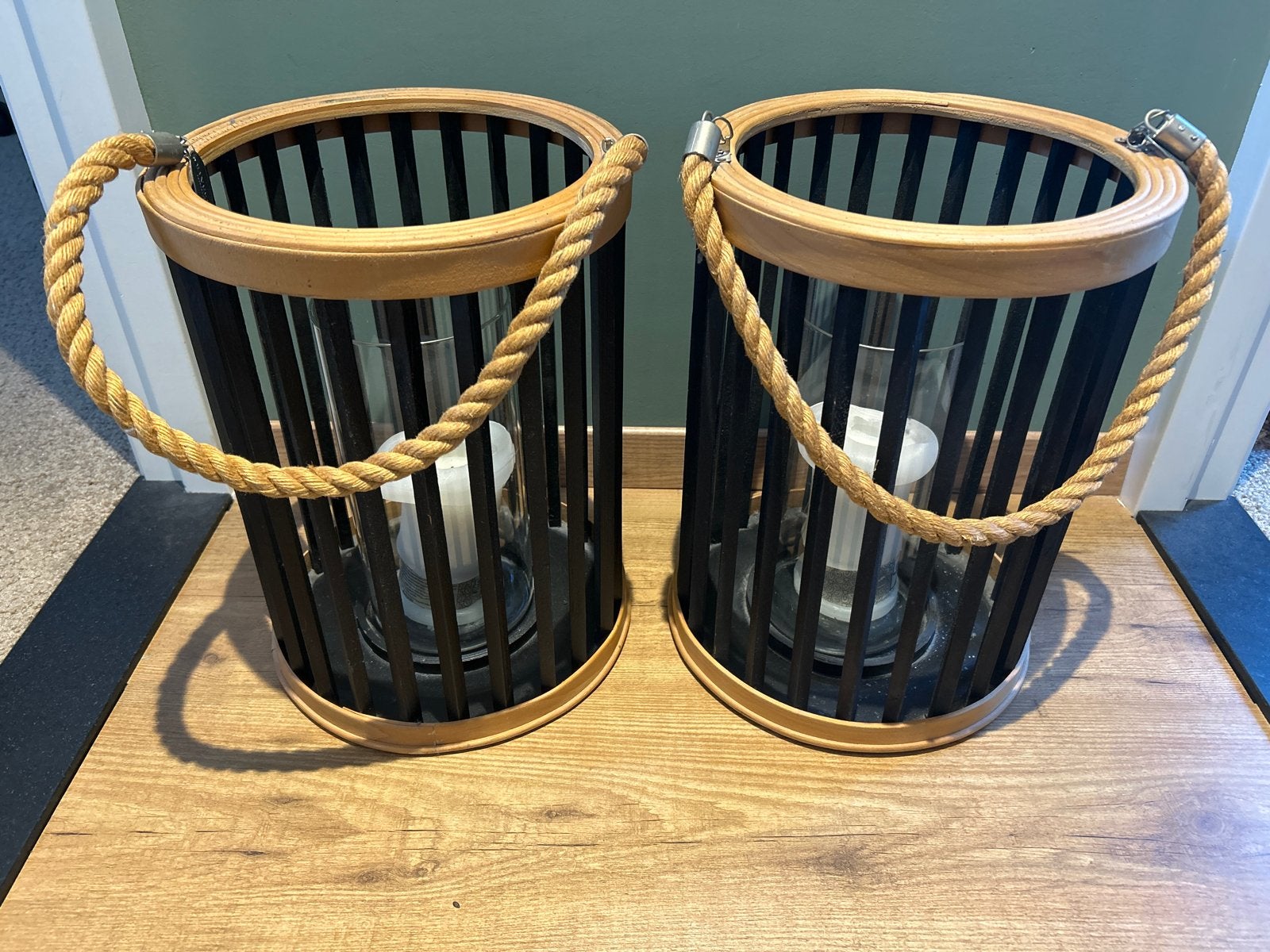 Riverdale Lantaarns met Touw Handvat (Set van 2), Huis en Inrichting, Ophalen, Riverdale, Lantaarn, Zwart
