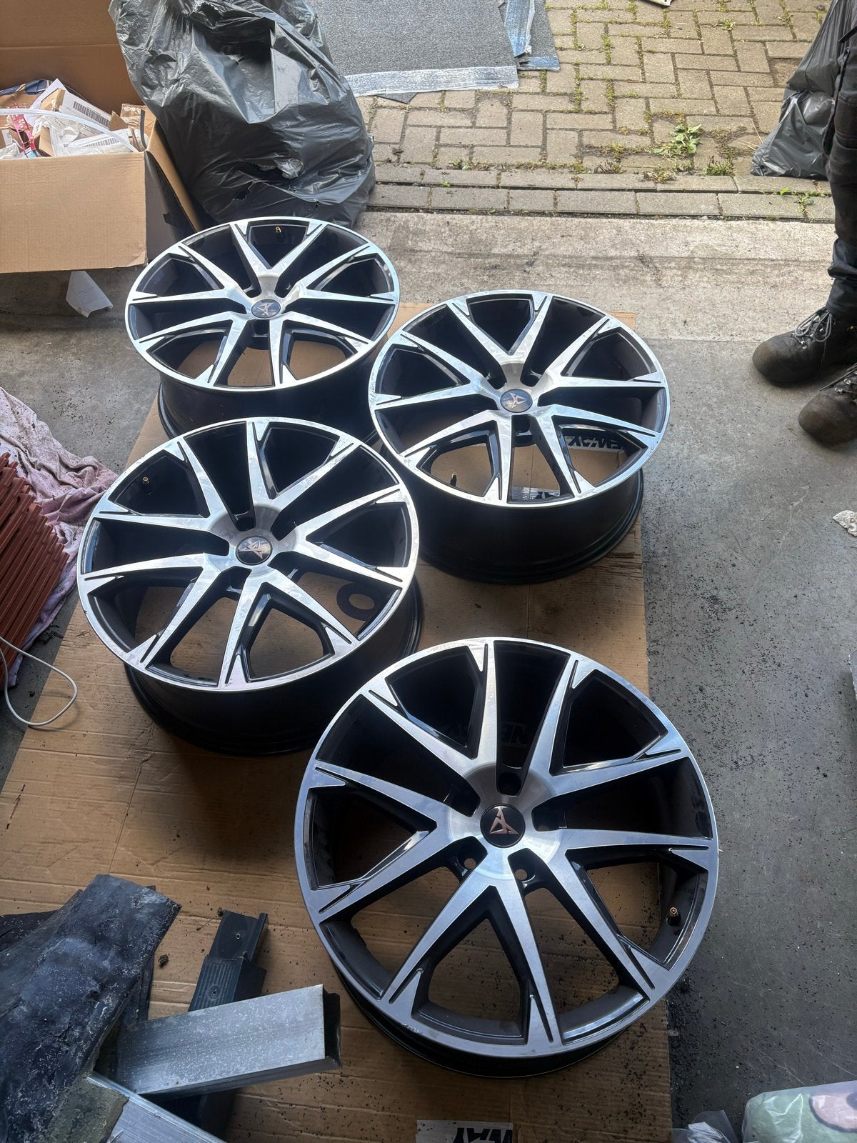 Set van 4 seat ateca Cupra velgen - 19 inch, Auto-onderdelen, 19 inch, Gebruikt, Velg(en), Ophalen of Verzenden