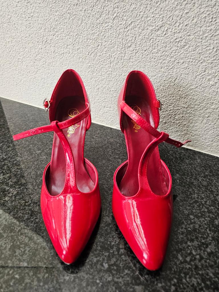 TopVintage damesschoenen maat 39, Kleding | Dames, Schoenen, Ophalen of Verzenden, Zo goed als nieuw, Rood