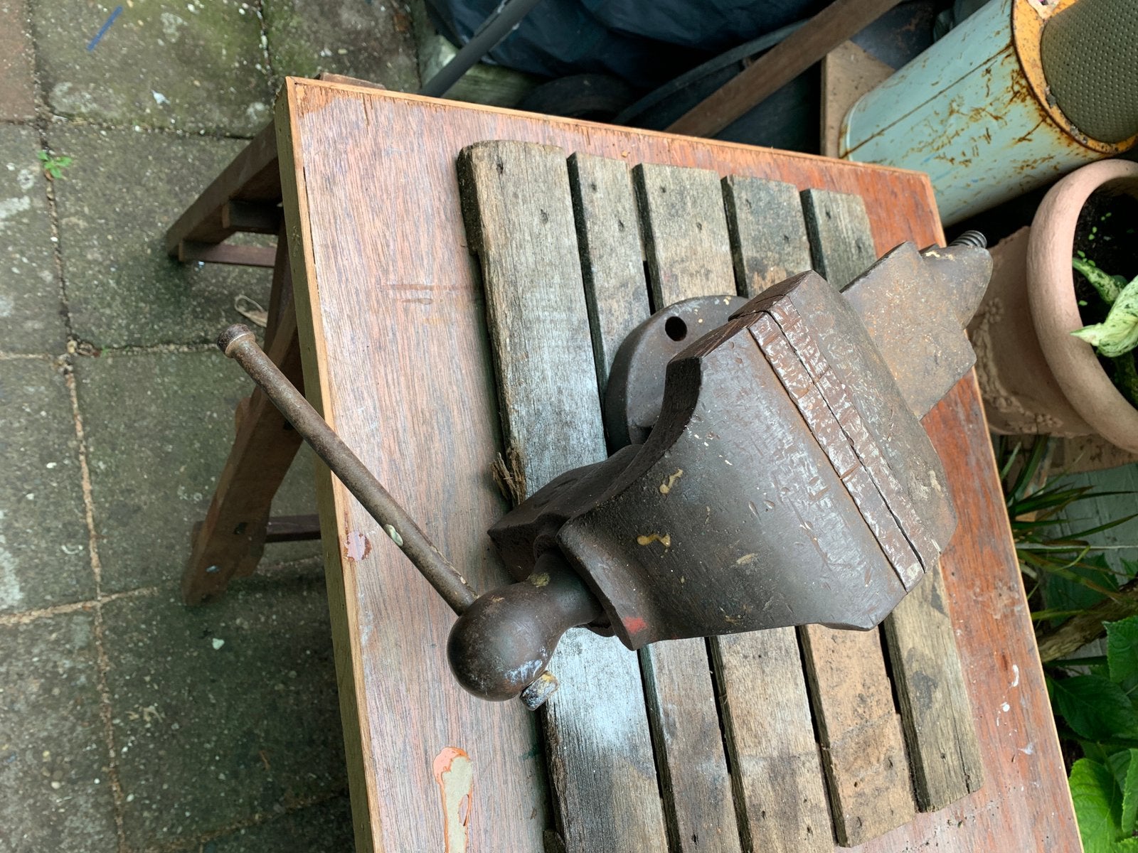 Zware(17kg)bankschroef met aambeeld 125mm 150mm open, Ophalen of Verzenden, Bankschroef