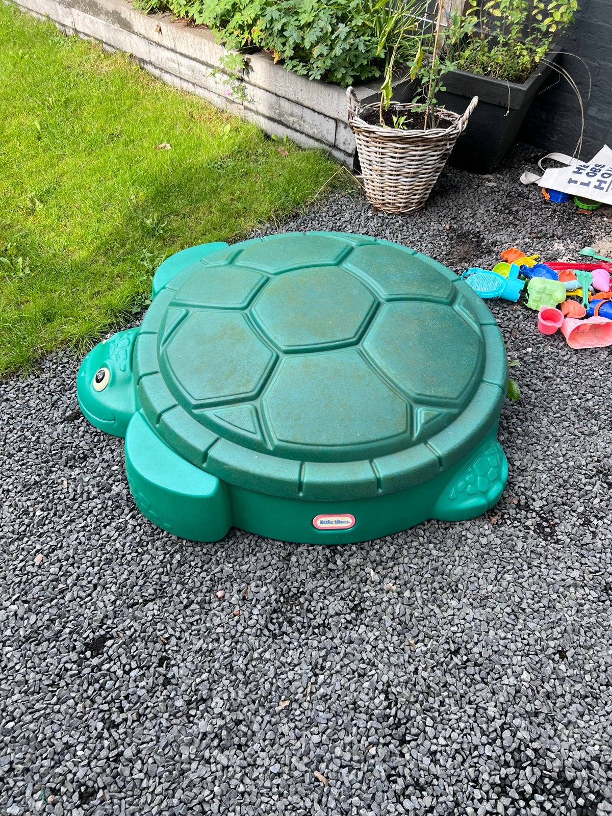 Little Tikes Schildpad Zandbak met Deksel, Kinderen en Baby's, Speelgoed | Buiten | Zandbakken, Ophalen, Gebruikt
