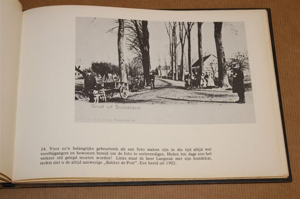 Dubbeldam in Oude Ansichten [1972] — Veel Oude Foto's, Boeken, Ophalen of Verzenden, Gelezen