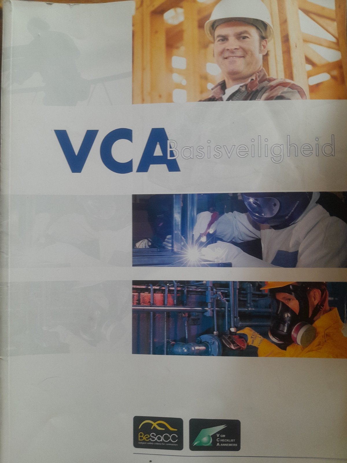 VCA Basisveiligheid Boek - Zo goed als nieuw, Zo goed als nieuw, Beta, Overige niveaus, Ophalen