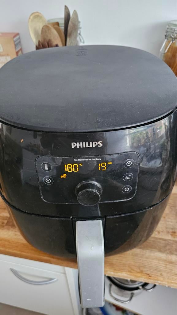 Philips Airfryer XXL - Werkt goed, lichte schade, Ophalen of Verzenden, Gebruikt, Airfryer XXL