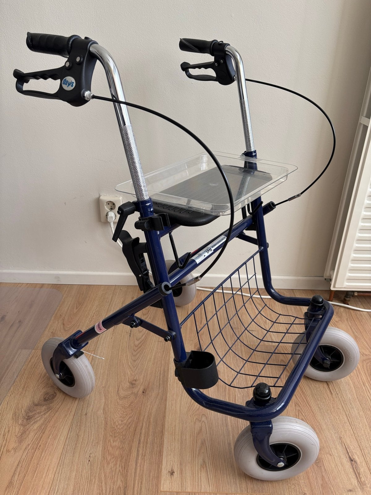 Rollator inklapbaar als nieuw, Ophalen, Opvouwbaar, Zo goed als nieuw