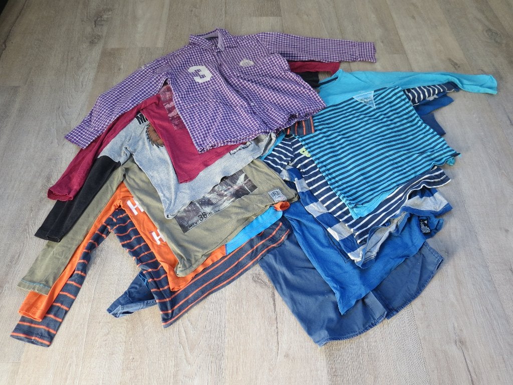 Shirts lange mouw maat 128, Ophalen of Verzenden, Zo goed als nieuw, Jongen, Shirt of Longsleeve
