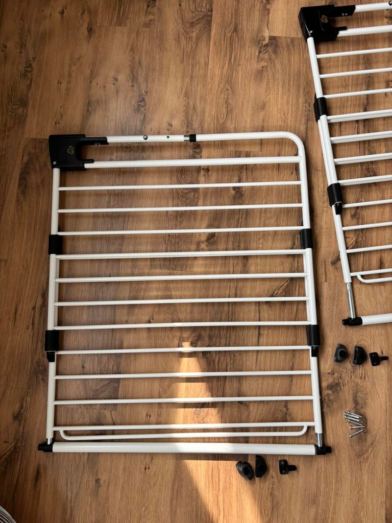 2 A3 traphekjes, Kinderen en Baby's, Traphekjes, Ophalen of Verzenden, Zo goed als nieuw, Metaal of IJzer, 115 cm of meer