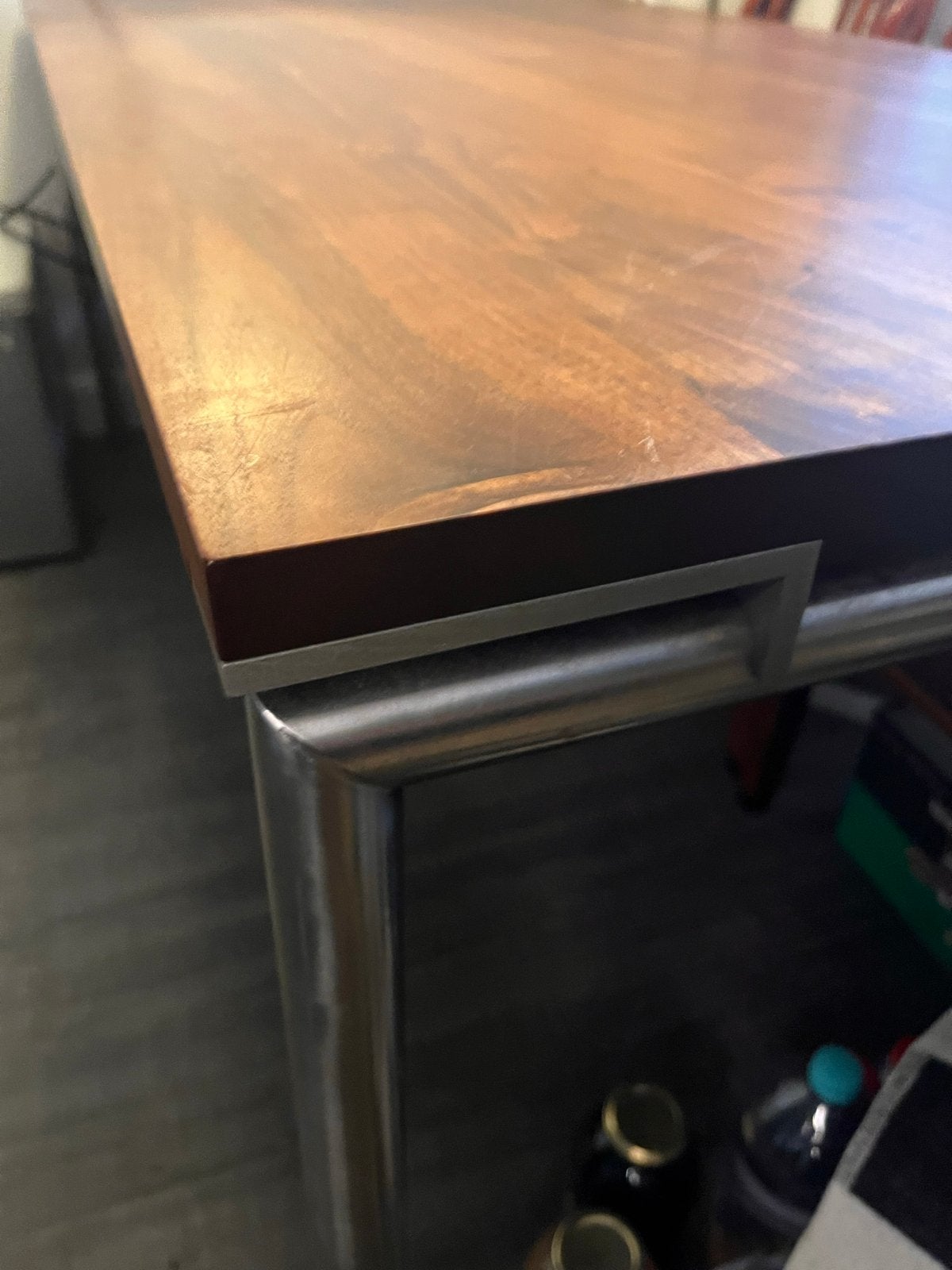 Bert Plantagie Hook eettafel - Geolied Amerikaans Noten, Ophalen, Gebruikt, 100 tot 150 cm, Vijf personen of meer