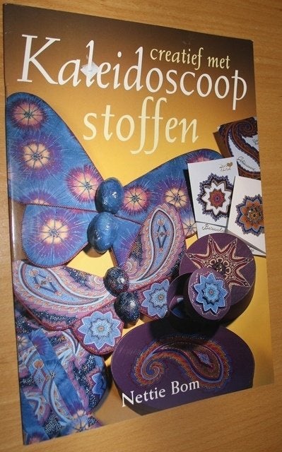 CREATIEF MET KALEIDOSCOOPSTOFFEN - Bom - 105457, Ophalen of Verzenden, Zo goed als nieuw, Borduren en Naaien
