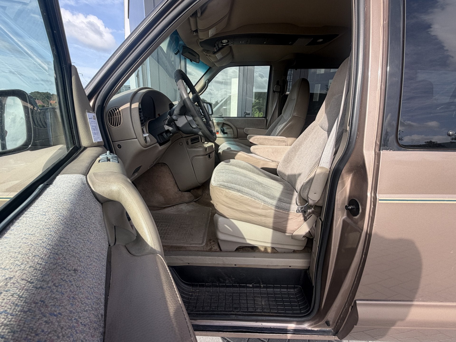 Chevrolet astro Van LS 4.3 V6 | Nwe beurt | Nwe APK | 7 pers, foto 11