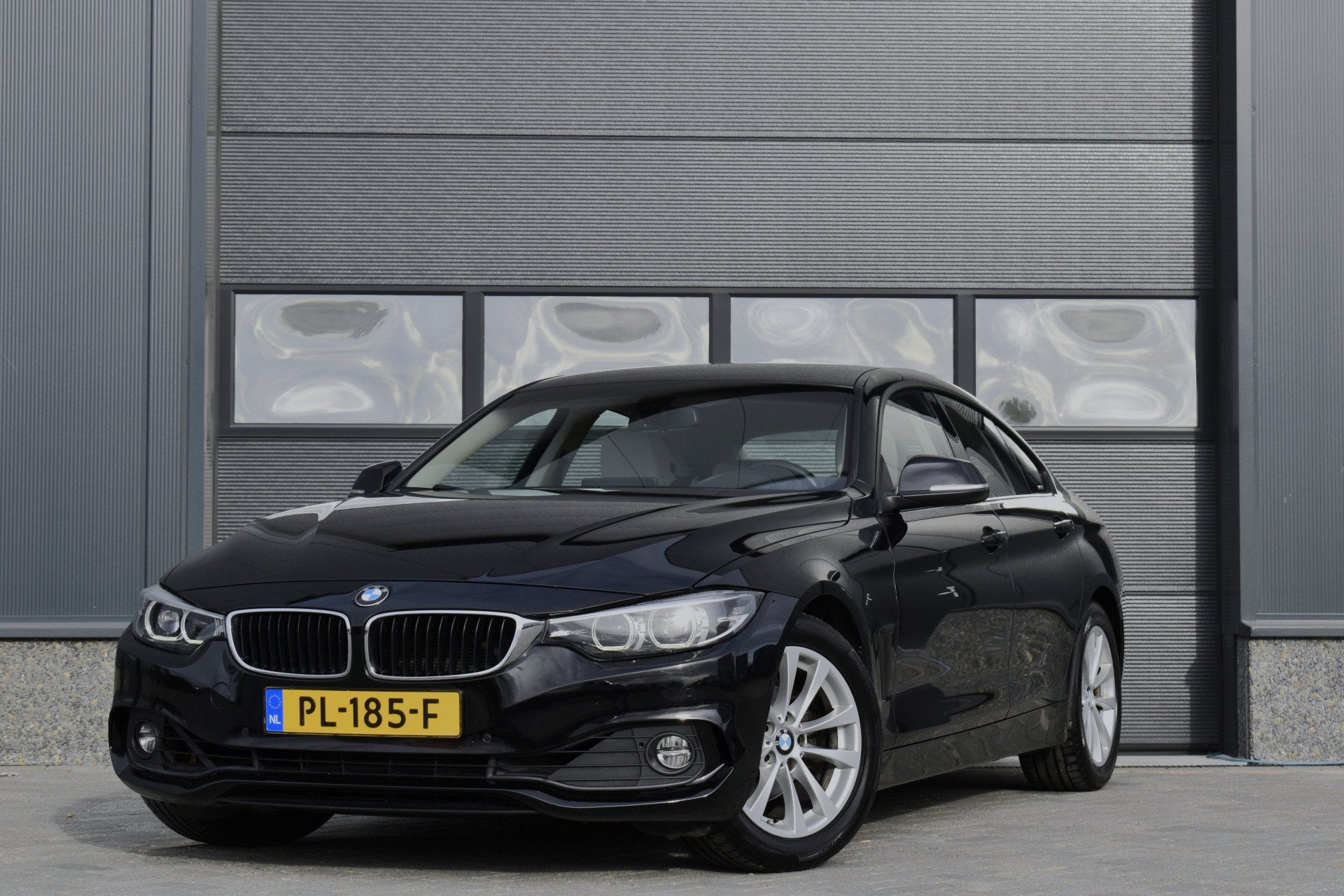BMW 4 Serie Gran Coupé NAP 418i High Executive Navi - Leer, Auto's, Automaat, Gebruikt, Euro 6, Zwart