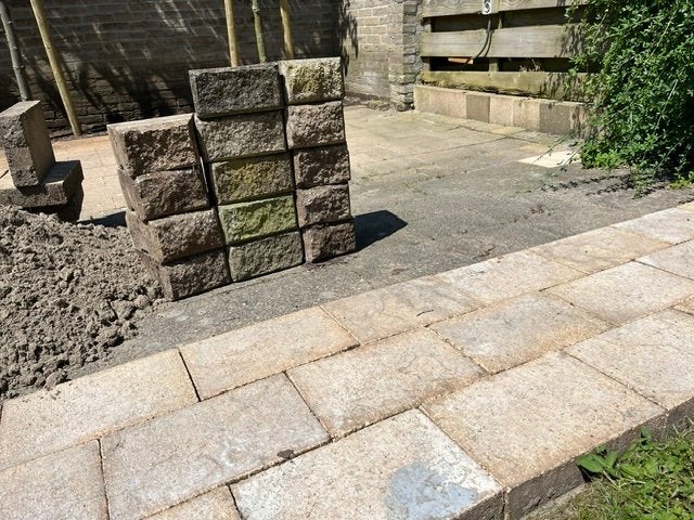 Gratis ophalen: Tuin Tegels, Tuin en Terras, Tegels en Klinkers, Ophalen, Gebruikt, 10 m² of meer, Beton