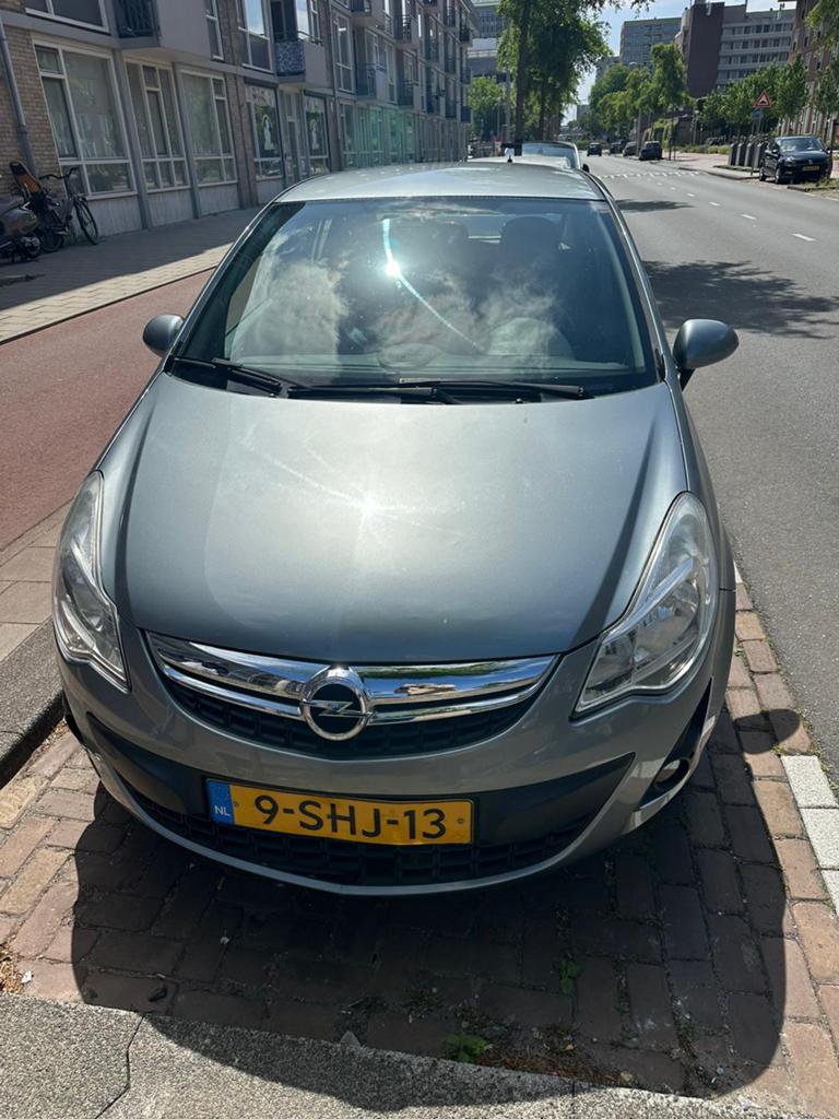 Opel Corsa 2013 | Airco | Stoel & Stuurverw. | Nette staat, Auto's, Opel, Voorwielaandrijving, 1063 kg, 750 kg, 4 cilinders