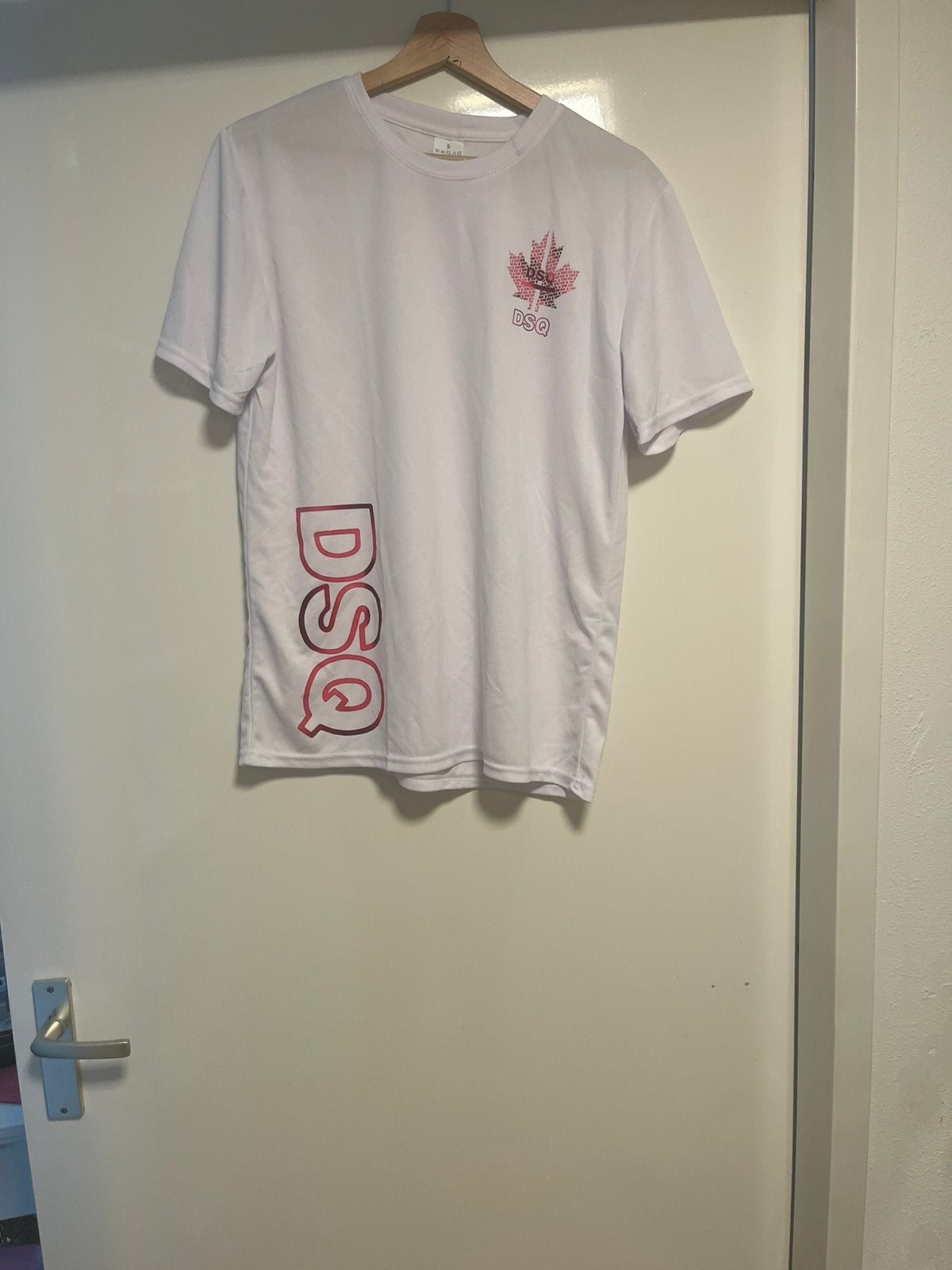 Tshirt maat 44/46, Ophalen of Verzenden, Zo goed als nieuw, Maat 46 (S) of kleiner