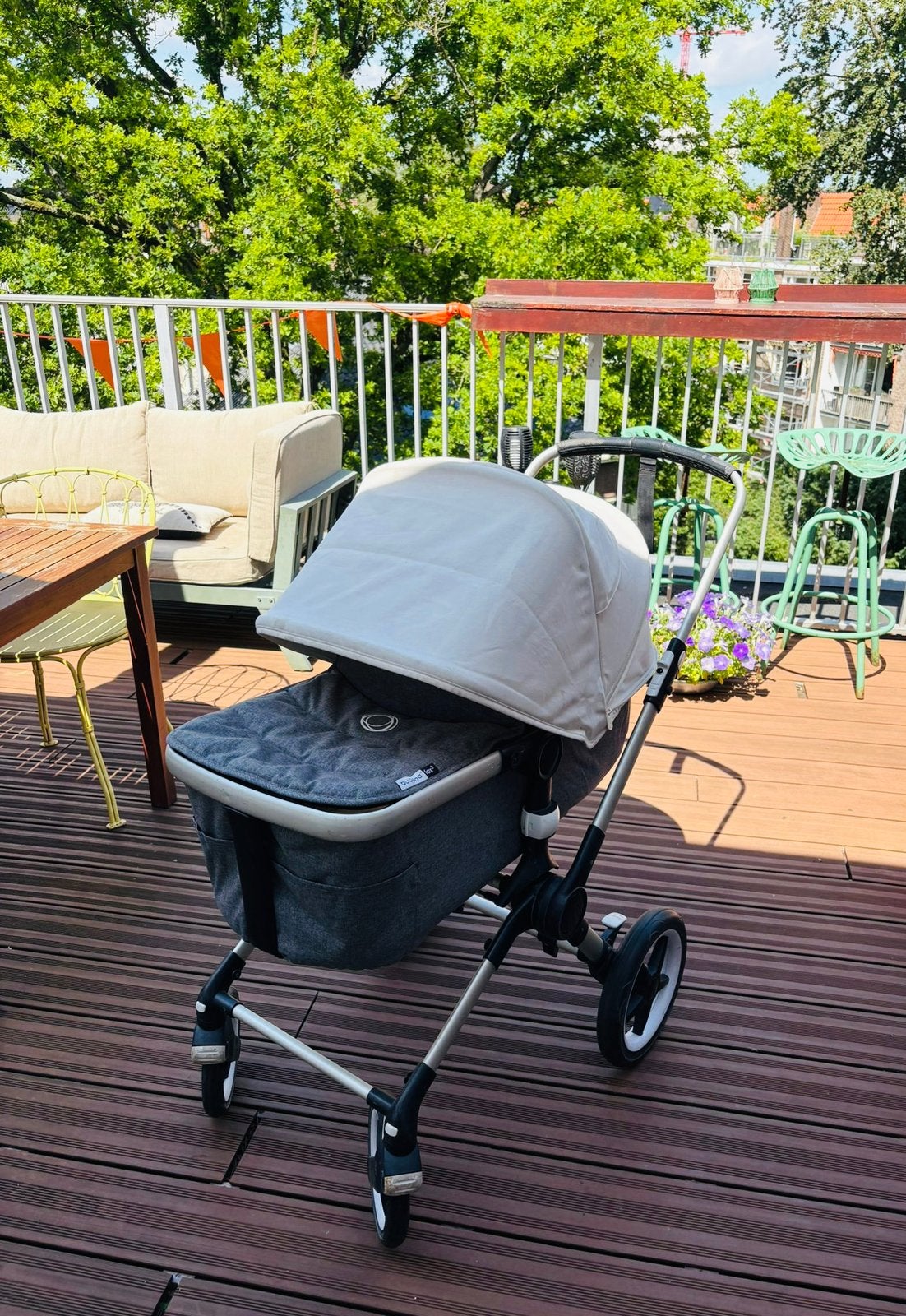 Bugaboo kinderwagen fox 2 incl slaapzak, Ophalen of Verzenden, Zo goed als nieuw, Zonnekap