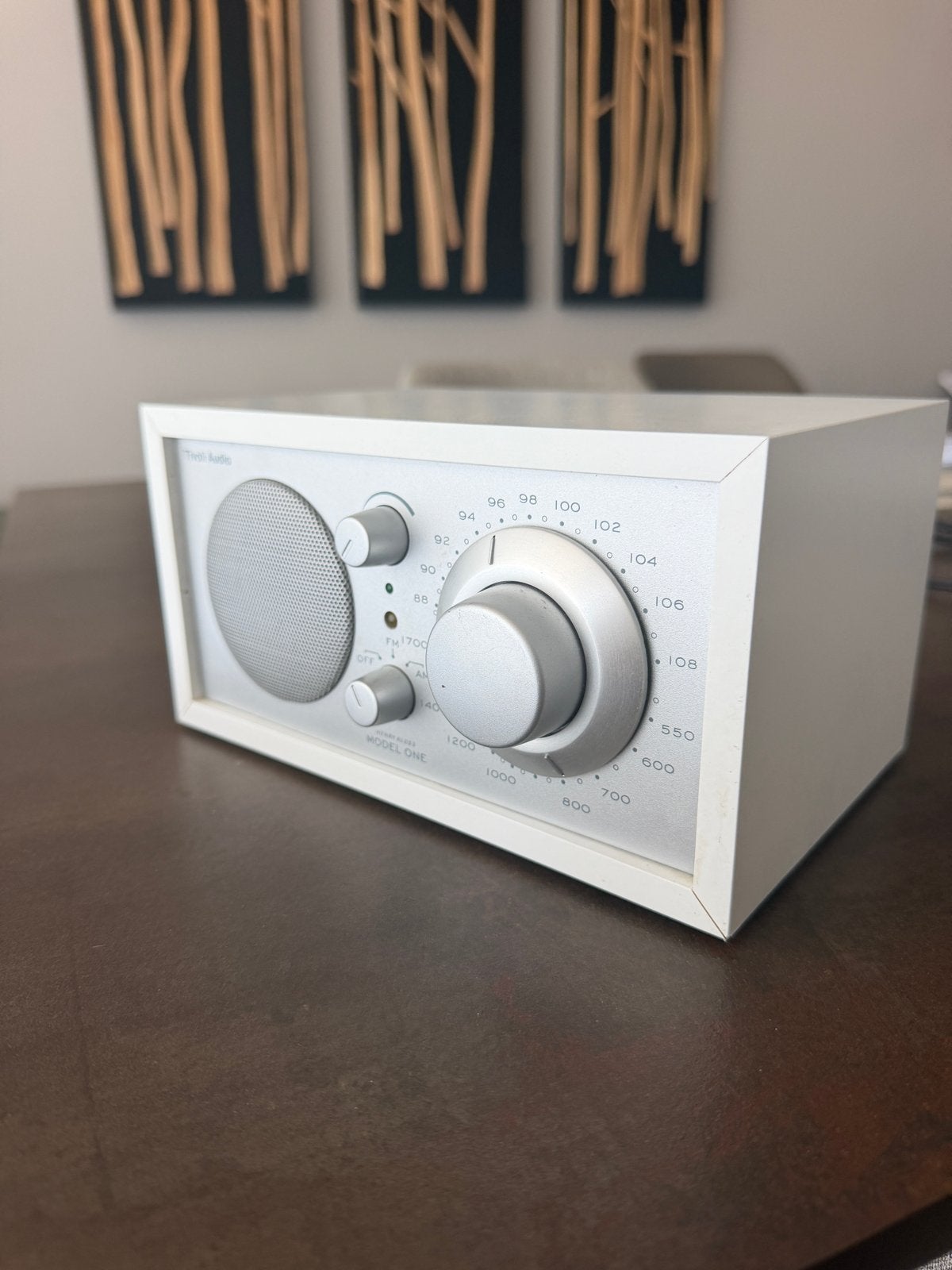 Tivoli Audio Model One Radio - Wit, Ophalen of Verzenden, Gebruikt, Radio