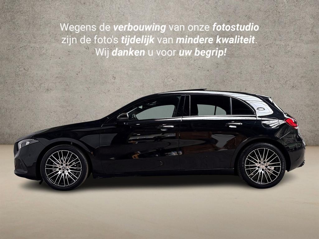 Mercedes-Benz A-Klasse 200 AMG Sport 163Pk Automaat (SCHUIFD, Auto's, Mercedes-Benz, 12 maanden, Gebruikt, 4 cilinders, Leder