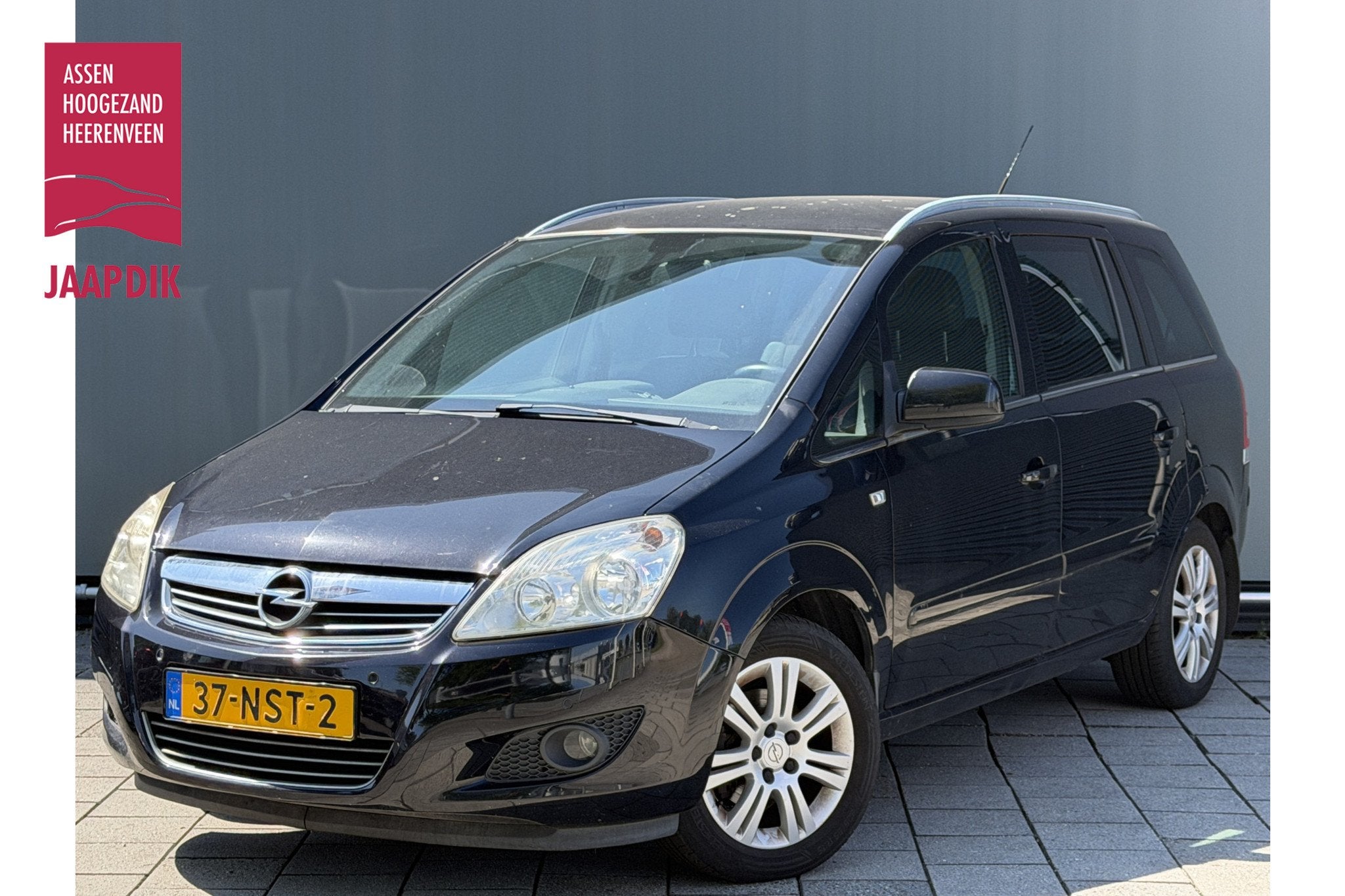 Opel Zafira BWJ 11-2010 | 1.8I 141PK Cosmo | TREKHAAK | CLIM, Auto's, Voorwielaandrijving, Gebruikt, Zwart, 4 cilinders